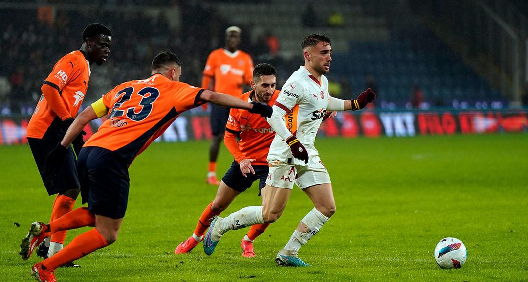 Galatasaray-Başakşehir posteri yenilgiyle liderliği pekiştiriyor