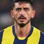 Yollar Fenerbahçe’de Samet Akaydin ile ayrılmıştır! Süper Lig takımı ile bir anlaşmaya vardı