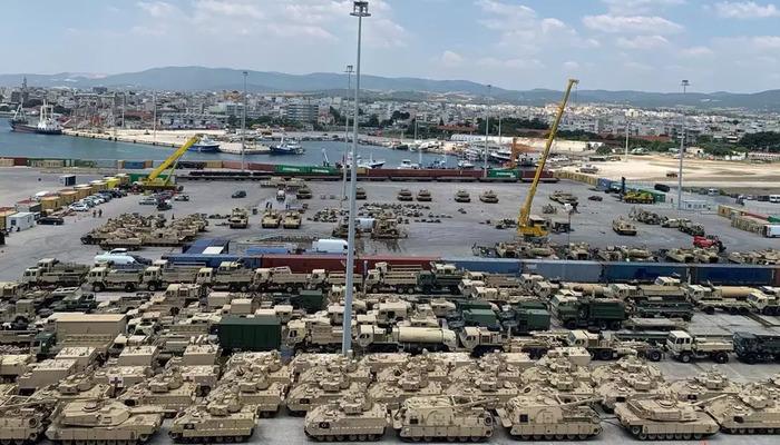 Yunan basının onaylanması gündemdeydi! Pentago’dan bildiri yardımcısı: “Orada bir üssümüz yok”