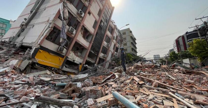 Myanmar’daki depremlerde yaşam kaybı 3 bin 645’e yükseldi