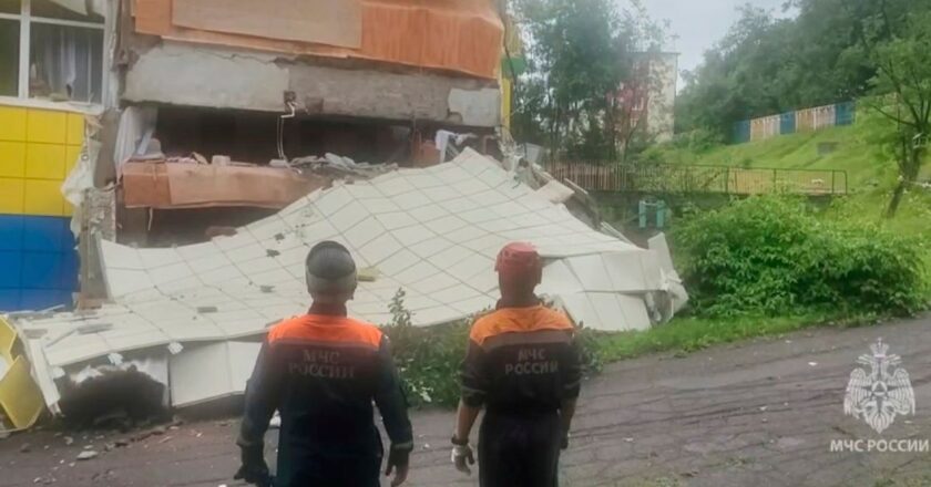 Video. 8.8 Rusya'nın doğusundaki depremin anı kamerada
