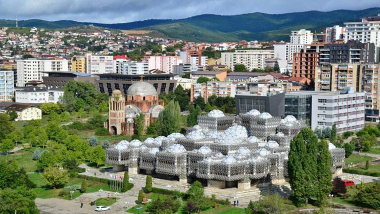 Tarih, dil, coğrafya ve seyahat bilgileri … Kosova'yı merak edenler
