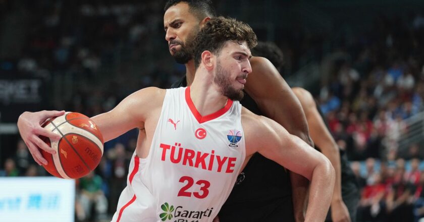 Türkiye Almanya'yı yener, Türkiye Eurobasket'te ikinci oldu