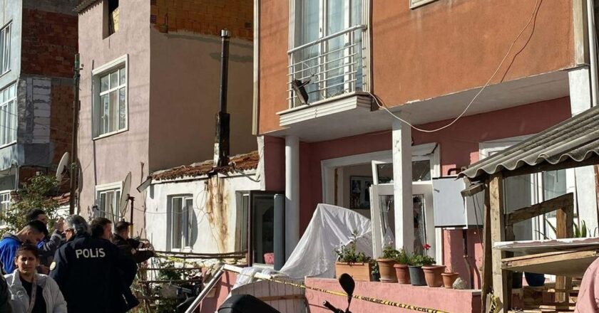 Çanakkale'de bir evde korkutan patlama: 1 yaralı