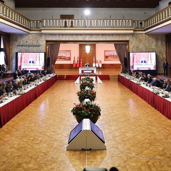 CHP'nin ardından bir parti daha aynı kararı verdi: “İmralı heyetine üye vermeyeceğiz.”