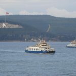 Fırtına nedeniyle Gökçeada feribot seferleri engellendi