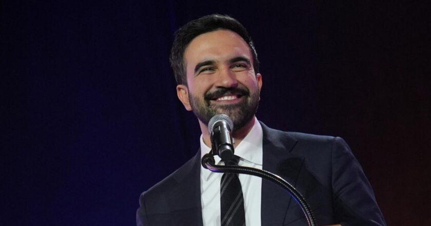 Zohran Mamdani New York'un ilk Müslüman belediye başkanı oldu